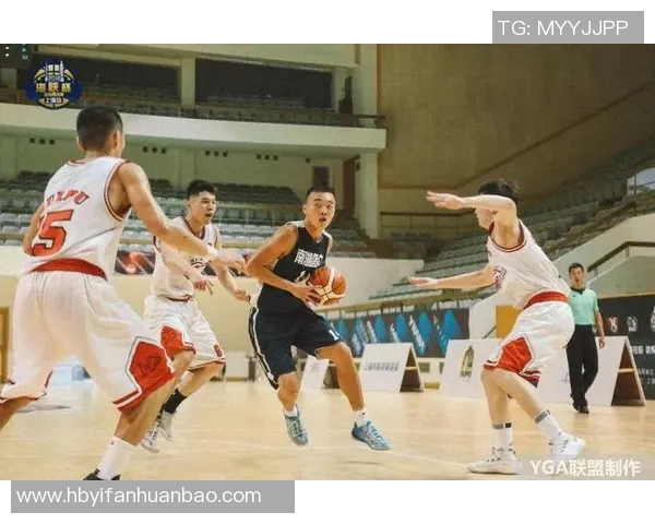 赛后分析：深圳篮球队与上海篮球队的默契配合与战术对决探讨